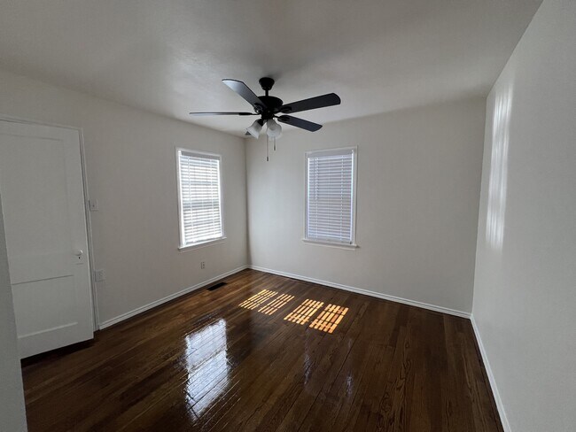 Photo - 2517 28th St