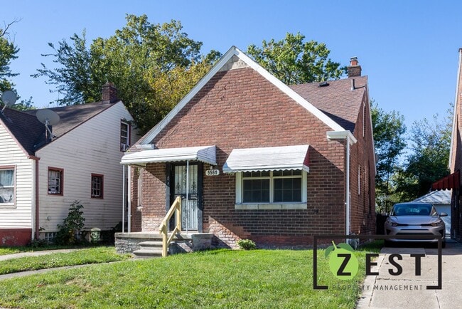 Building Photo - BEAUTIFUL 3 BED HOME OPEN HOUSE SATURDAY 1...
