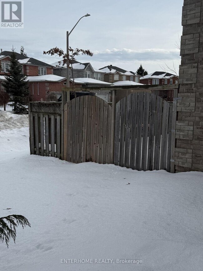 Photo - 127 Birchwood Dr