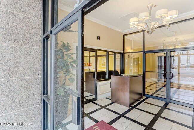 Photo - 311 W Ashley St Unit 1715