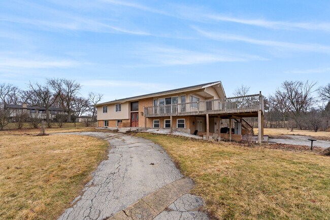 Photo - 2 Wild Cherry Ln