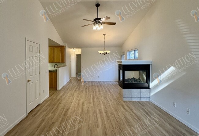 Photo - 2617 NW Fawn Run Ln