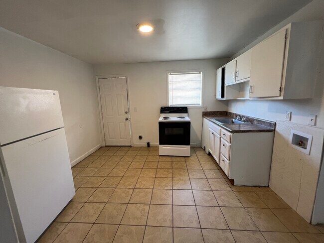 Photo - 704 Glover St Unit 704 Glover St