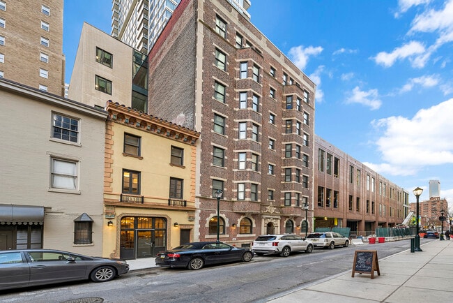 Building Photo - Ronan Flats Rental