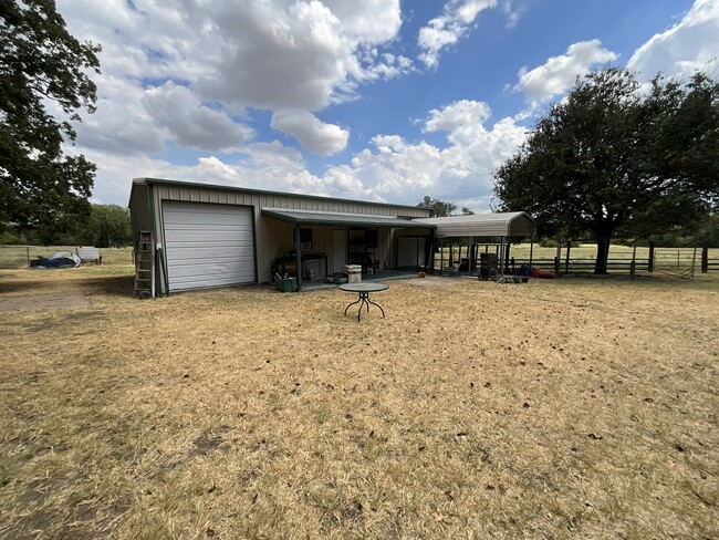 Photo - 711 VZ County Road 2411