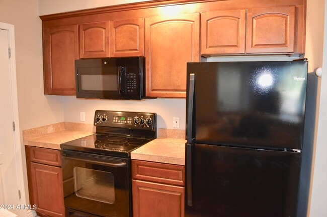 Photo - 1701 E Colter St Unit 233