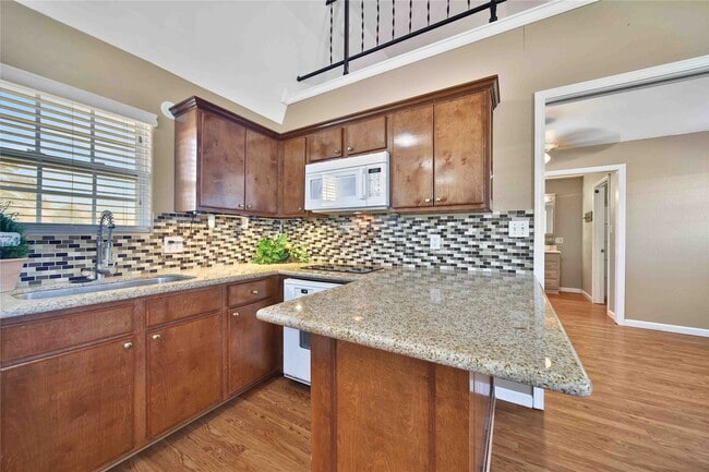 Photo - 27016 FM2978