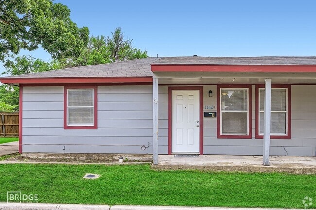 Building Photo - 1102 Jefferson St Unit A Rental