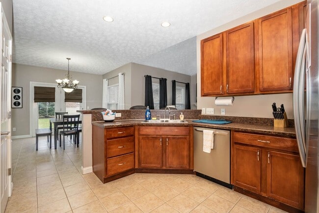 9287 Maxwells Crossing