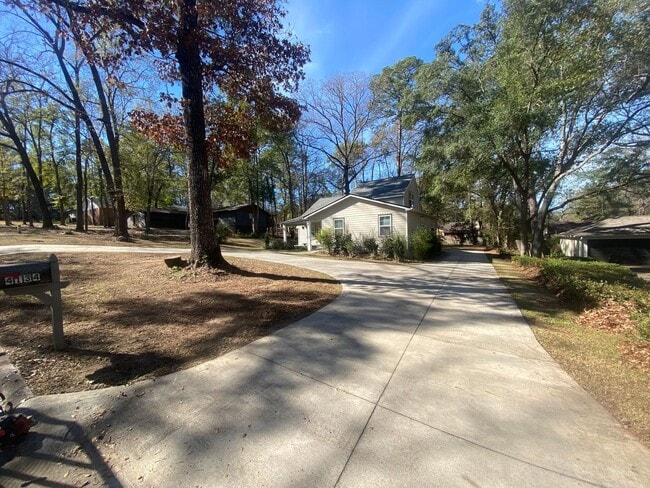 Photo - 4134 Chelmsford Rd