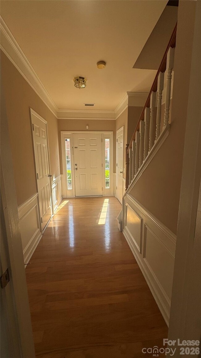 Photo - 5512 Werburgh St