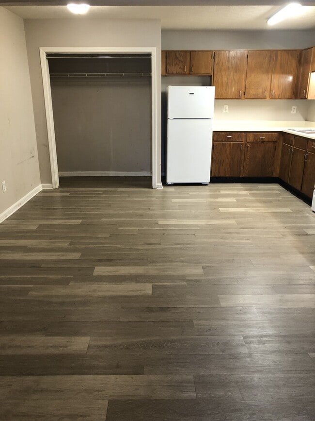 4107 Blue Lick Ct Unidad 4107-2