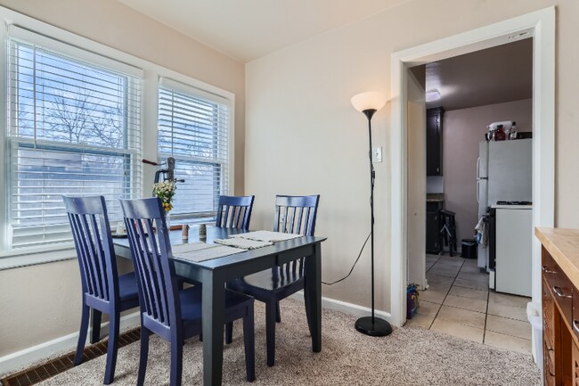 Photo - 759 Bellaire St