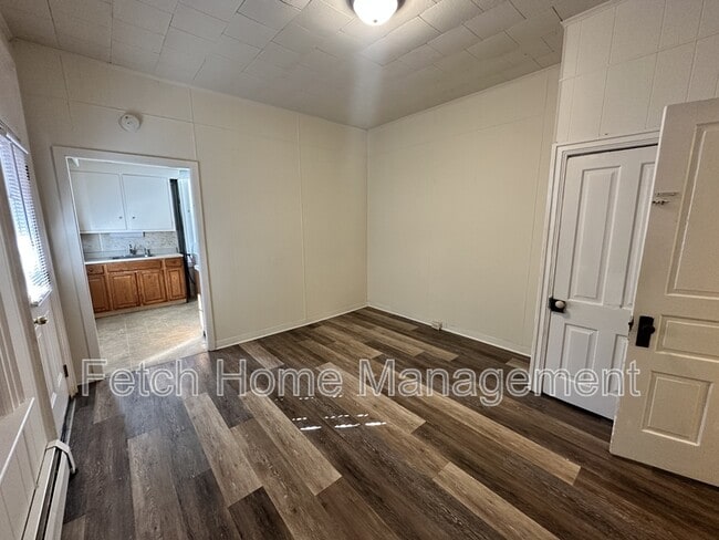 Photo - 816 Church St