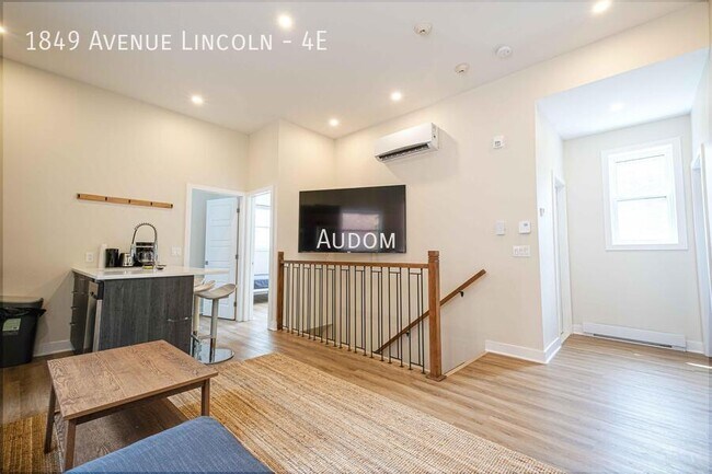 Photo - 1849 Av. Lincoln Unité 4E