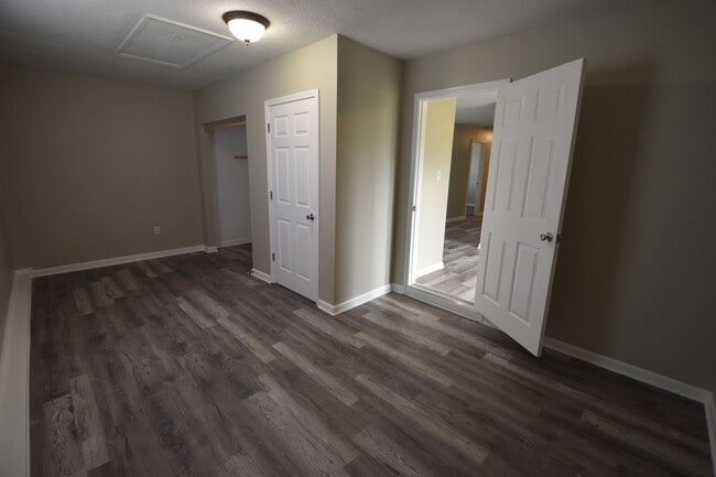 Photo - 3 Bedroom, 1 Bath Ranch in Greenfield