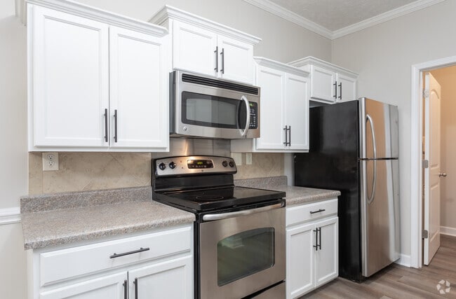 2BR, 2BA - 1060SF ADA Nantucket - Kitchen