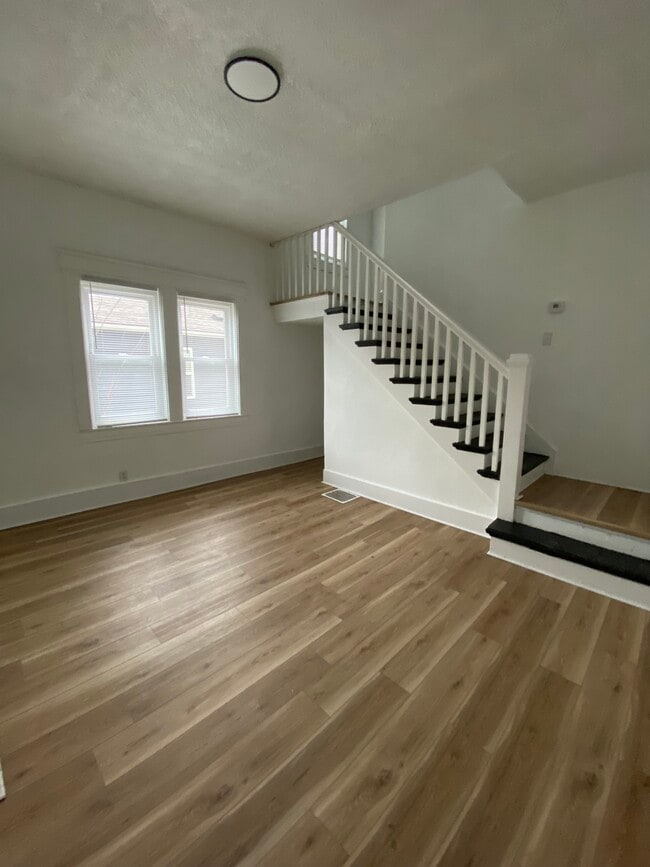 Photo - 3810 Vermont Ave Unit 2