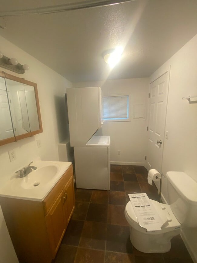 Photo - Perfect Space To Call Home! 1 Bed/1 Bath i...
