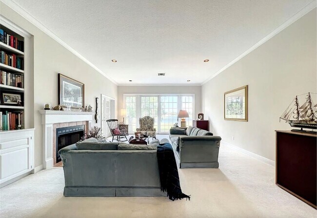 Photo - 2054 Sawgrass Dr