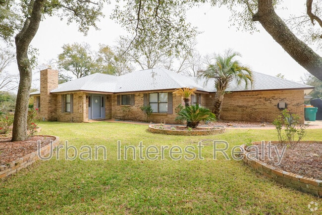 Building Photo - 424 Beach Dr Rental