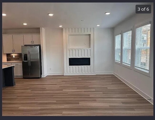 Photo - 3120 Marbella Cir