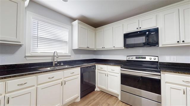 Photo - 2620 W Washington St