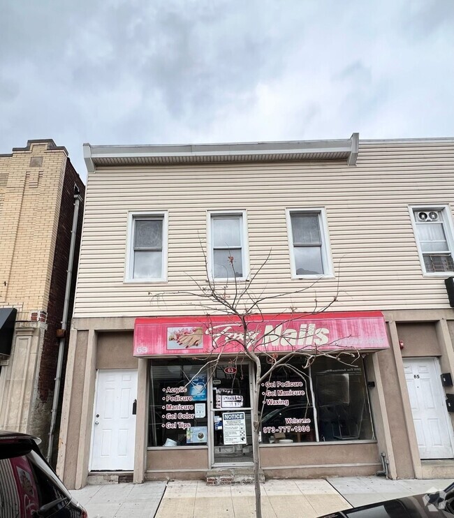 Student Houses for Rent in Garfield NJ 2 Houses