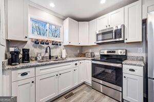 Photo - 2501 Fairway Oaks