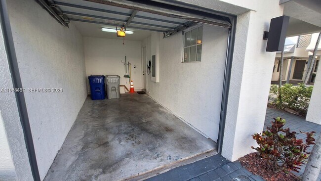 Photo - 111 SE 7th Ave