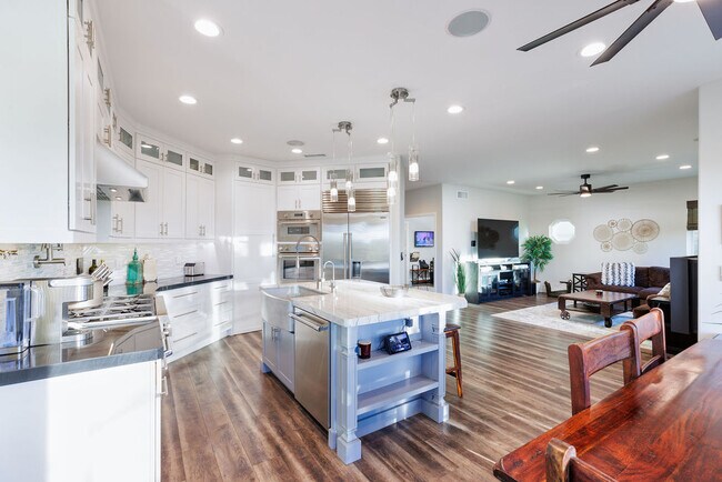 Photo - 22501 Birchcrest