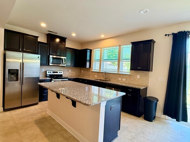 Photo - 5633 Garrow Glen Rd