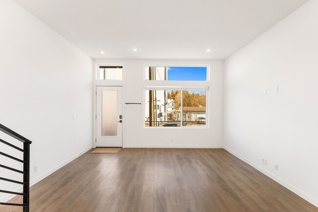 Photo - South Seattle Newer Townhome - Great location and floorplan