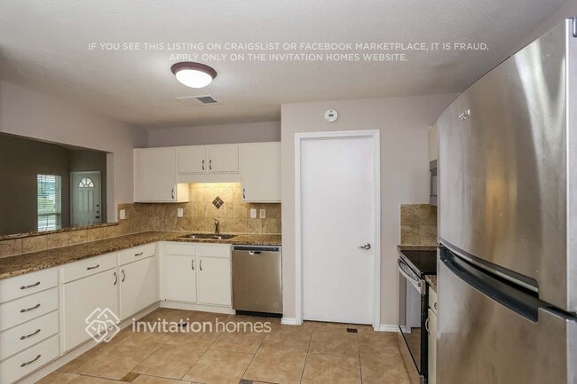 Photo - 4522 Nervin St