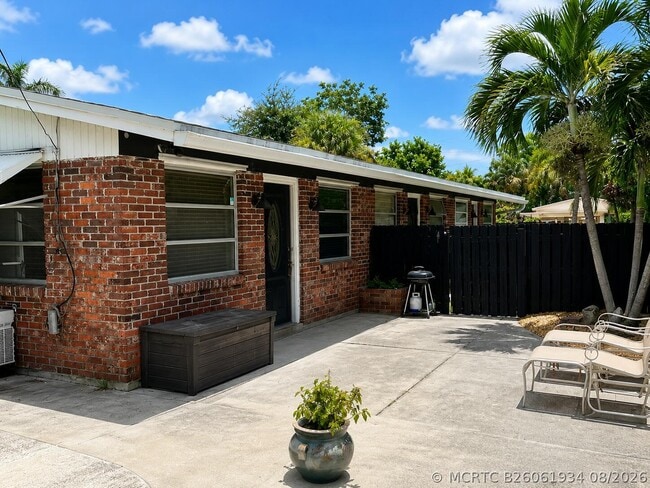 121 Cleveland St Unit 3