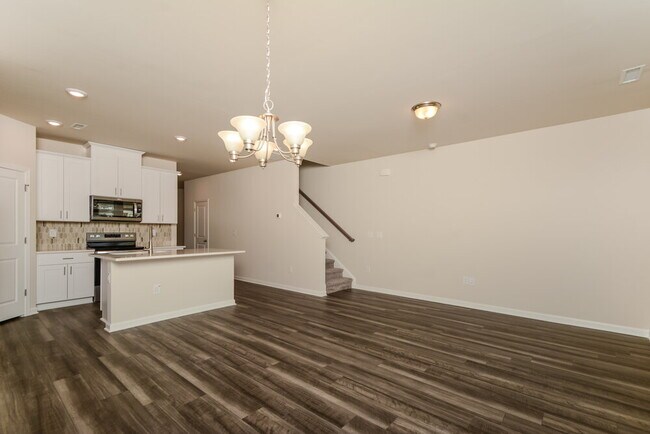 Photo - 217 Brook Farm Ln