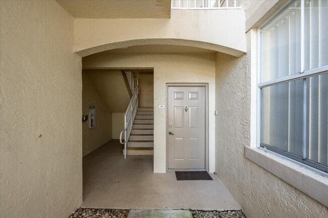Photo - 2060 Greenview Shores Blvd Unit 308