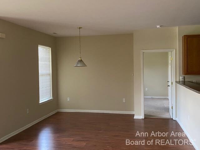 Photo - 3254 Primrose Ln