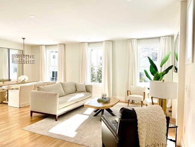 Photo - 21 Quarry Rd