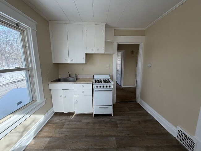 Photo - 1328 Goodyear Blvd Unit 1328 Up