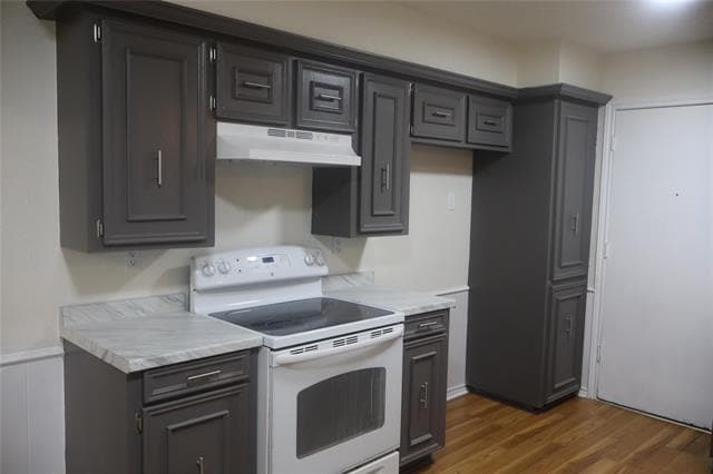 Photo - 808 Woodway Ln