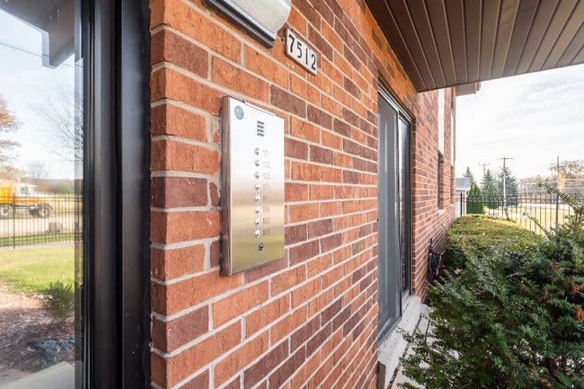 Photo - 7512 N Granville Rd Unit 105