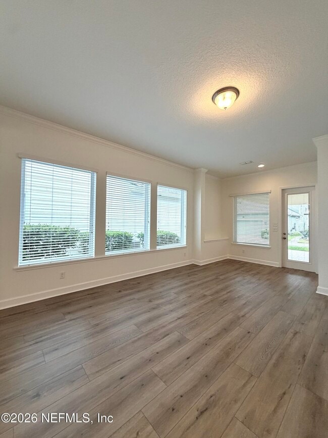 Photo - 187 Southern Oak Dr