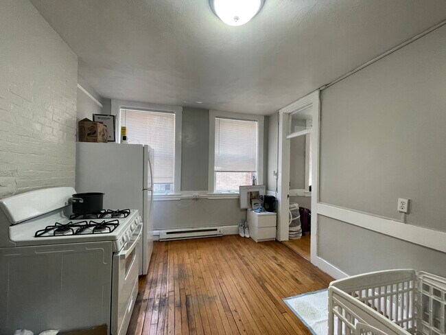 Photo - 161 Endicott St