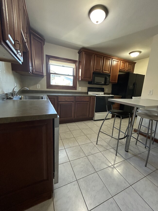 Photo - 70 Unity Ave Unit 70A