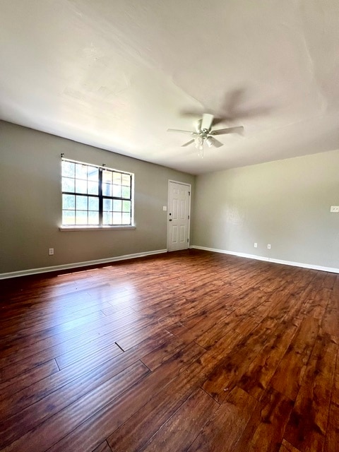 Building Photo - 56 Doe St Rental