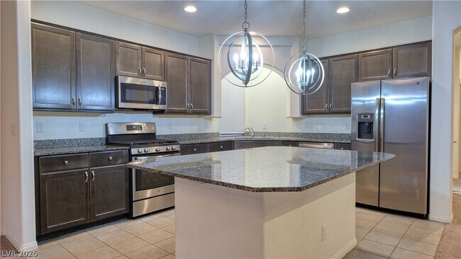 Photo - 7122 Black Sage St