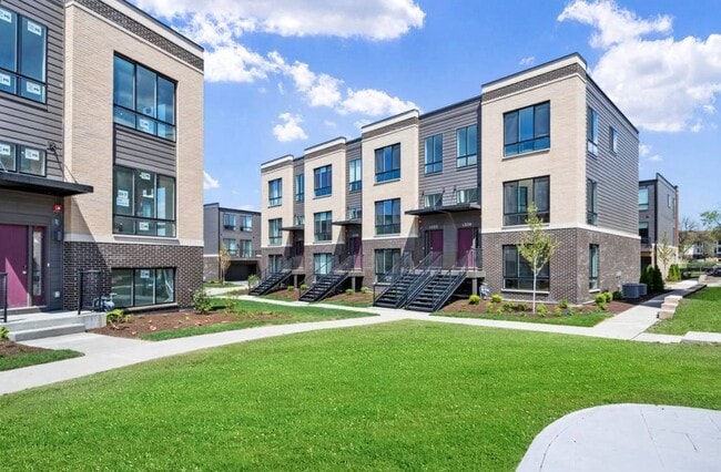 Building Photo - 1300 Catalina Ct. Rental