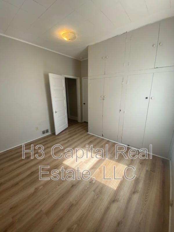 Photo - 2022 Cleveland Blvd Unit A