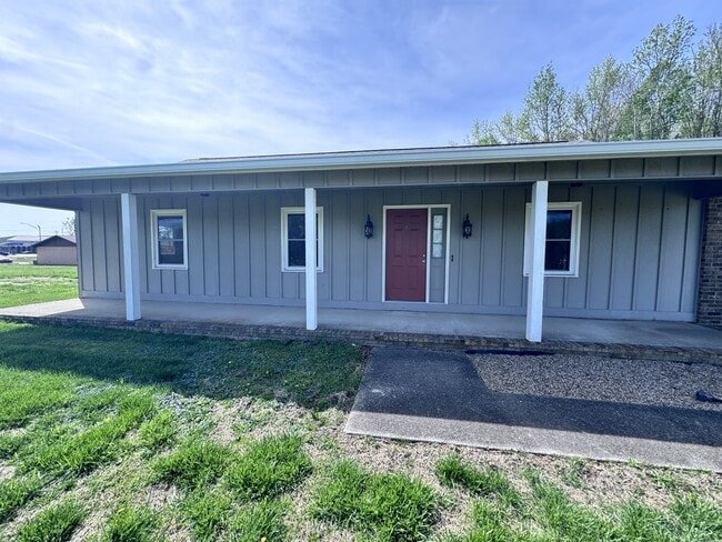 Photo - 49 Kingfisher Ln